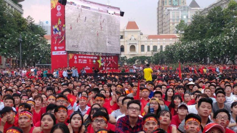 Công nghệ thông tin - Vòng loại World Cup 2022: Các điểm chiếu công cộng không khai thác thương mại được miễn phí bản quyền
