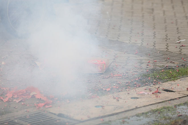 Trực tiếp không khí nóng bỏng ĐT Việt Nam đấu Thái Lan: Fan Việt "nhuộm đỏ" Thammasat - 12