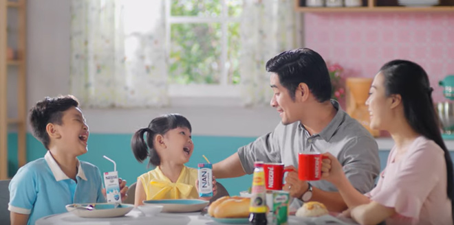 Bữa sáng sẽ giúp trẻ có đủ dinh dưỡng, năng lượng để bắt đầu ngày mới