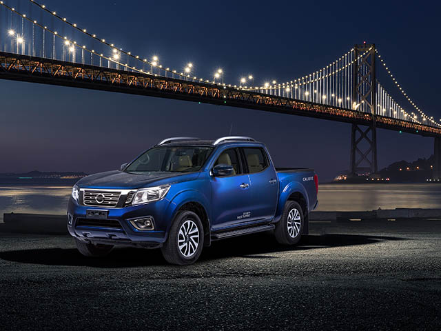 Tin tức ô tô - Nissan Navara EL có thêm cấu hình mới cho khách hàng Việt