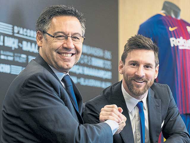 Bóng đá - Barca dễ mất Messi năm 2020: Ngỡ ngàng điều khoản lạ, theo chân Iniesta & Xavi