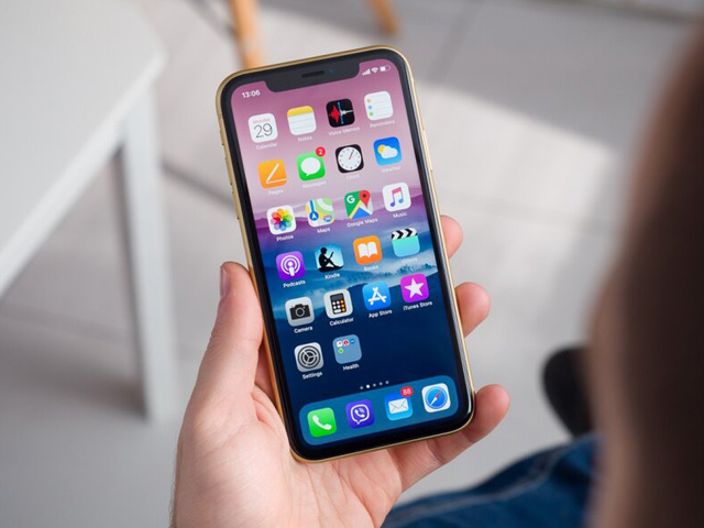 Chỉ iPhone XR cũng đủ làm Samsung “ngấm đòn”