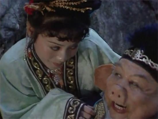 Nhưng Trư Bát Giới luôn yêu chiều Cao Thúy Lan