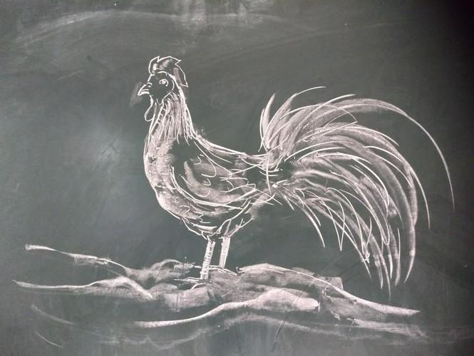 Anh từng chia sẻ trên báo chí, một số bức tranh được hoàn thành trong giờ học, một số được hoàn thành ngoài giờ dạy. Qua những bức vẽ bằng phấn anh mong muốn học sinh cảm nhận được vẻ đẹp cảu quê hương đất nước, phát triển khả năng hội hoạ cũng như năng khiếu của học sinh