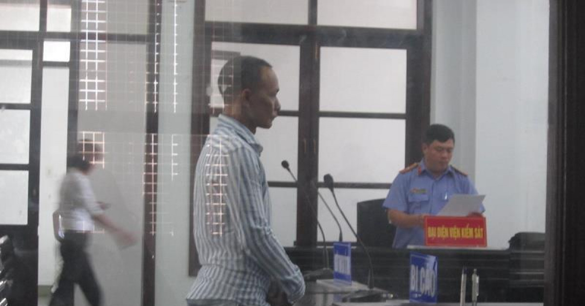 Pháp luật - Cho 200 ngàn để dụ bé trai lên tầng 2 quan hệ đồng giới