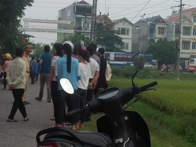 Pháp luật - Phát hiện thi thể người đàn ông cùng xe máy dưới mương nước
