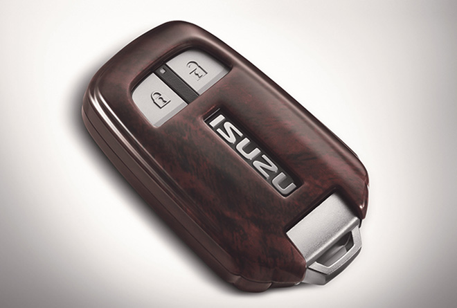 Chìa khóa thông minh của MU-X Limited 2019.