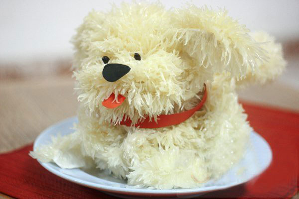 Năm nào bưởi phục vụ nhu cầu tỉa hoa, làm hình chó con từ bưởi cũng tăng cao dịp Tết Trung thu. Ảnh minh họa.