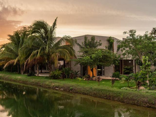 Kinh doanh - Nhà ở làng ven đô bỗng dưng nổi danh trên tạp chí thế giới