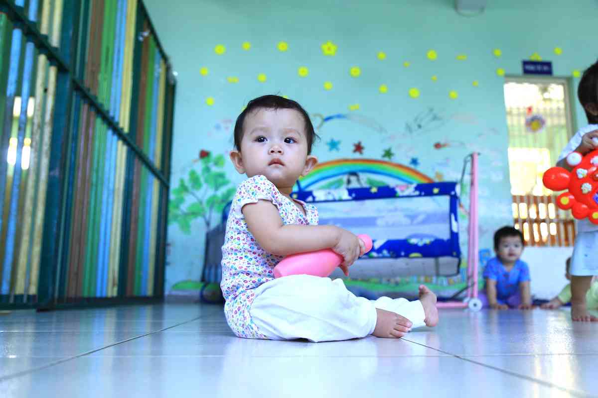 Ánh mắt hồn nhiên, ngây thơ của những đứa trẻ kém may mắn được "bố" Hiệp đưa về nuôi dưỡng. Ảnh: V.D