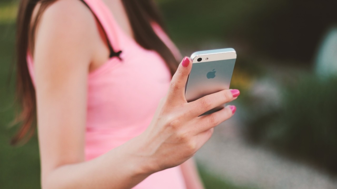 Nếu iPhone XS/XS Max quá đắt, đây là chiếc iPhone đáng tiền nhất cho bạn - 1