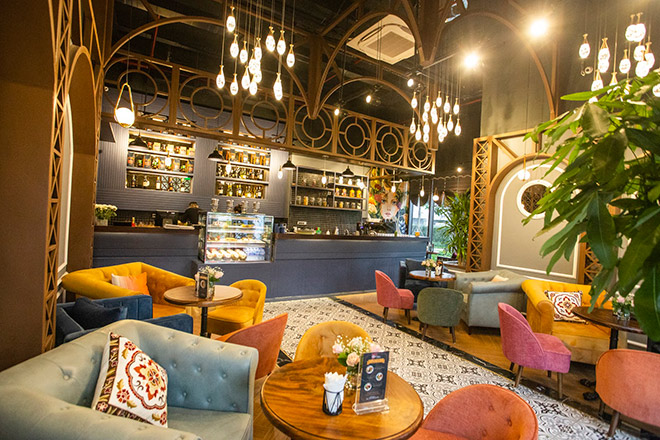 Không gian của D'art Bistro Cafe & Restaurant là một trong những điểm nhấn đặc biệt khiến ai nấy đều phải trầm trồ.
