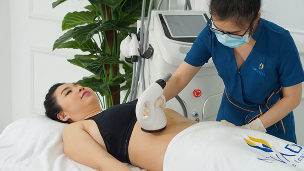 Diễn viên Lê Khánh chọn Max Burn Lipo để giảm mỡ sau sinh