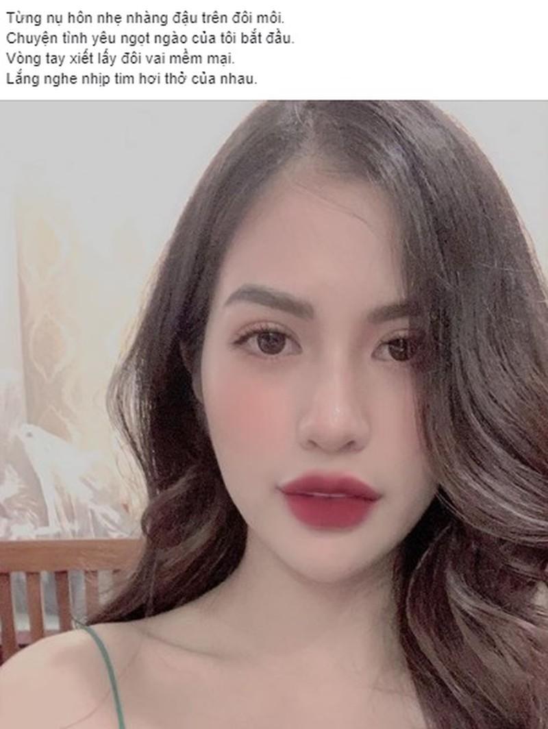 Không ít lần Hương Trần khiến cộng đồng mạng nghi ngờ đã có hạnh phúc mới.