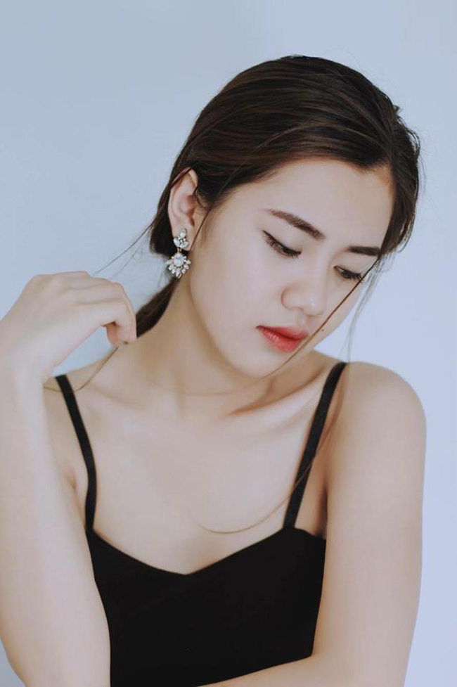 Anh chàng nên duyên với Dương Thị Thùy Phương - cô gái được mệnh danh đẹp nhất thành Vinh, từng tốt nghiệp trường Đại học Vinh &#40;Nghệ An&#41;.&nbsp;