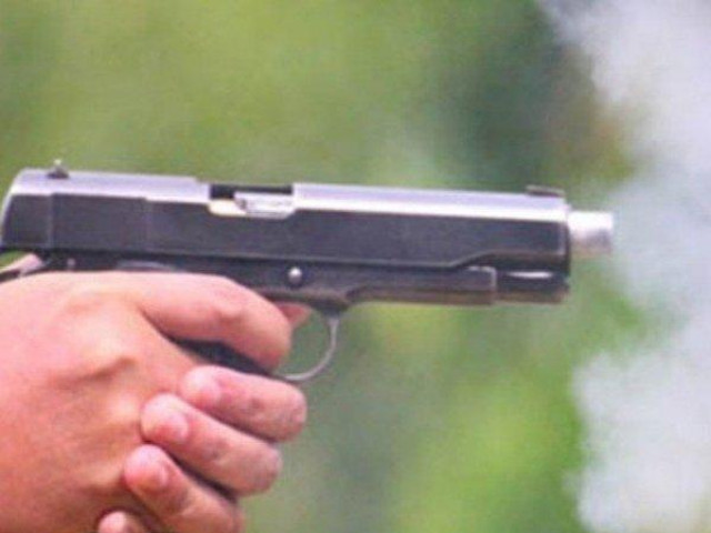 Pháp luật - Truy bắt kẻ bịt mặt nổ súng giữa đêm khiến 1 người trọng thương