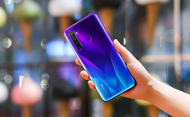 Trải nghiệm sản phẩm mới, nhận quà cực chất cùng Realme - 1