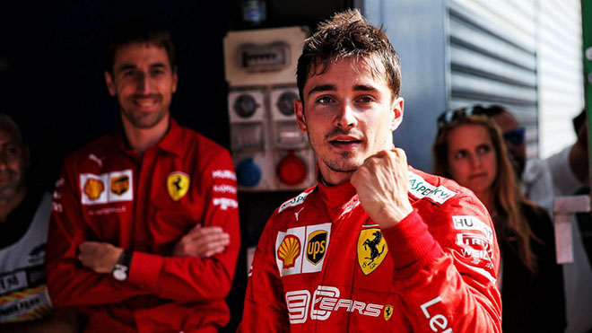 Leclerc đem lại chiến thắng Monza đầu tiên cho Ferrari trong thập niên 2010