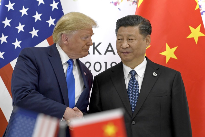 Ông Trump bất ngờ hoãn áp thuế do "thiện chí" từ phía Trung Quốc (Ảnh: AP)