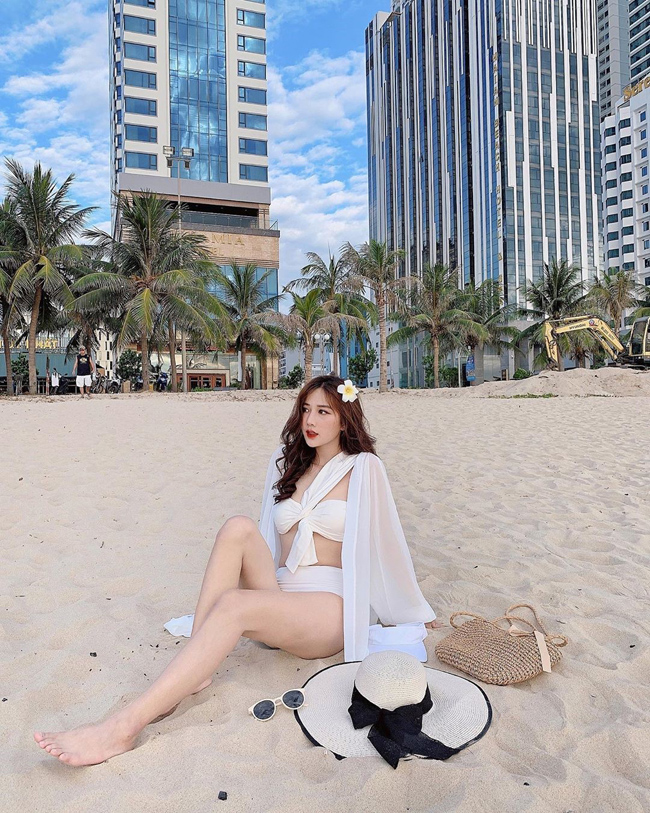Linh Hương gợi cảm và táo bạo hơn.&nbsp;