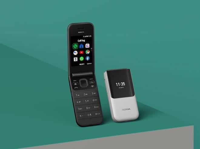 Nokia 2720 Flip được thiết kế từ chất liệu polycarbonate.