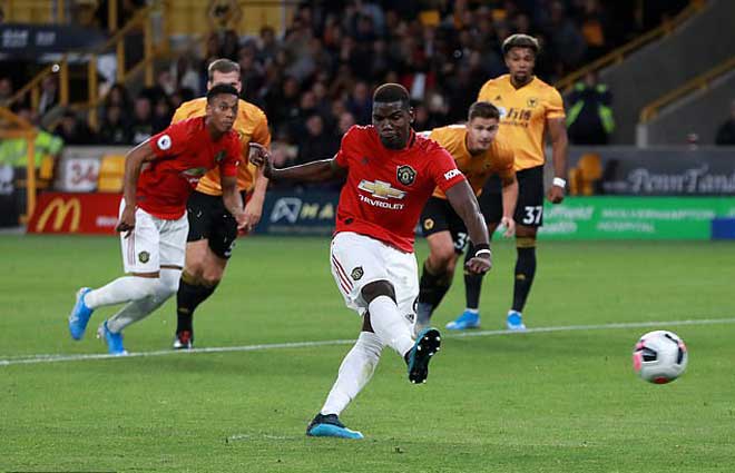 Pogba bỏ lỡ penalty ở trận gặp Wolves