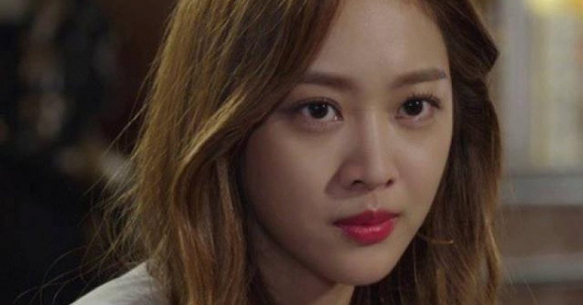 Bạn trẻ - Cuộc sống - Lương hưu cao, chồng vẫn quần là áo lượt đi làm bảo vệ và bí mật đằng sau