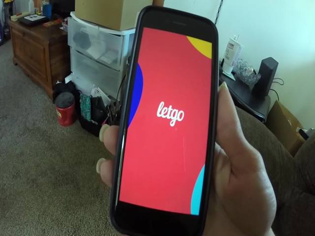 Thị trường - Tiêu dùng - Bỏ tiền mua iPhone trên mạng, cay đắng nhận được cục xà bông