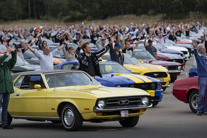 Ford Mustang lập kỷ lục thế giới với 1.362 chiếc xe được tập hợp diễu hành - 4
