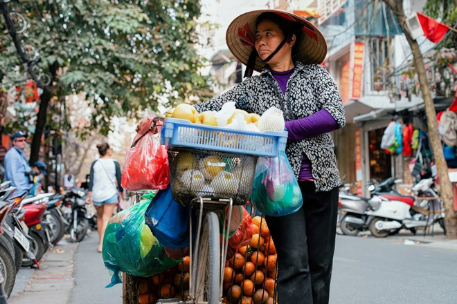 Phao cứu sinh cho những người xa quê - 1