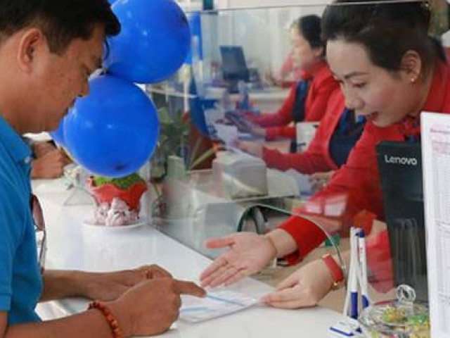 Kinh doanh - Vì sao lại siết cầm cố sổ tiết kiệm?