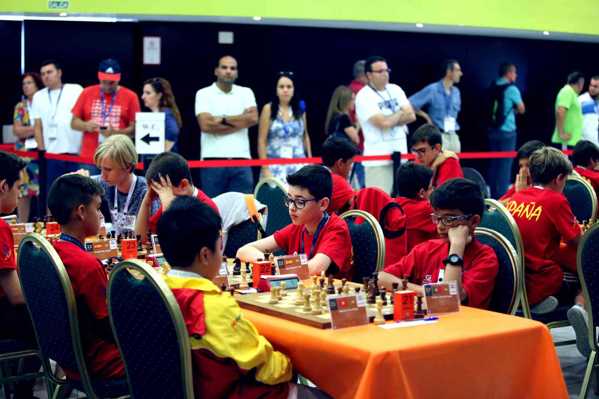 Giải đấu ở Tây Ban Nha quy tụ nhiều tài năng cờ vua trẻ