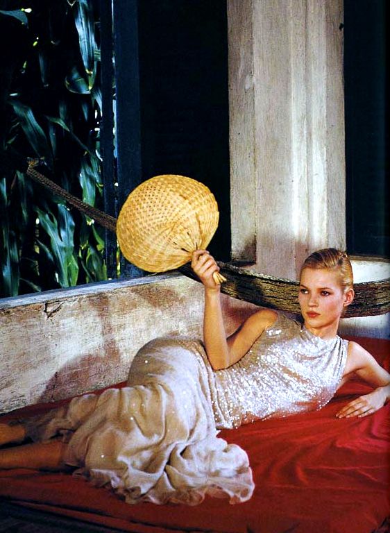 Kate Moss và bộ ảnh ấn tượng tại Việt Nam.&nbsp;