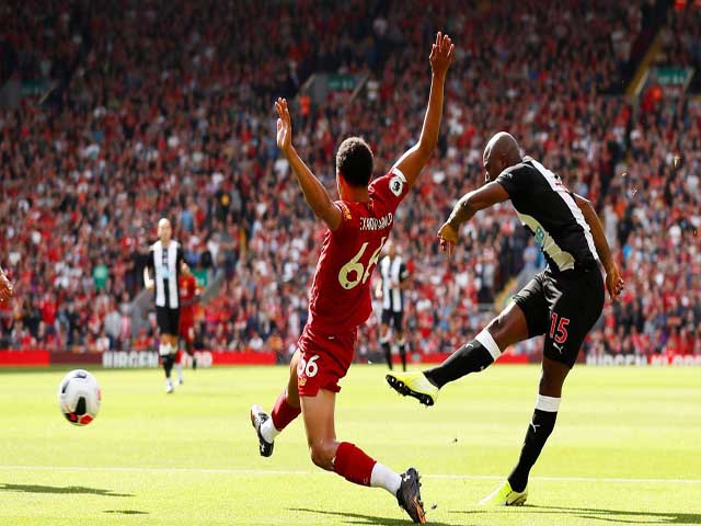 Bóng đá - Trực tiếp bóng đá Liverpool - Newcastle: Thảnh thơi phút cuối (Hết giờ)
