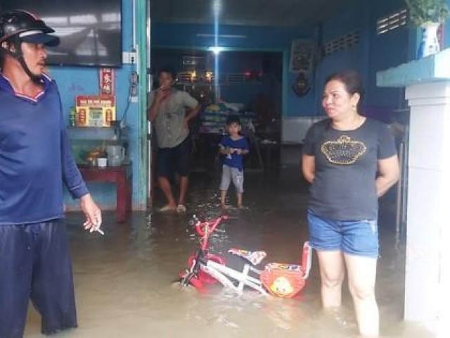 Tin tức trong ngày - Phú Quốc lại sạt lở, ngập sâu sau cơn mưa lớn kéo dài