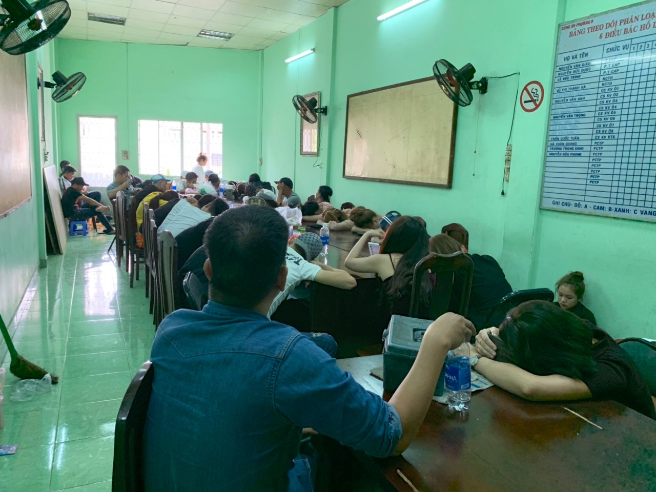 Qua kiểm tra và sàng lọc có 35 người (25 nam, 10 nữ) dương tính với ma túy