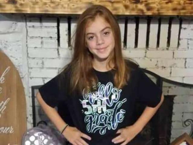 Thế giới - Đi bơi, bé gái Mỹ nhiễm vi khuẩn "ăn não"