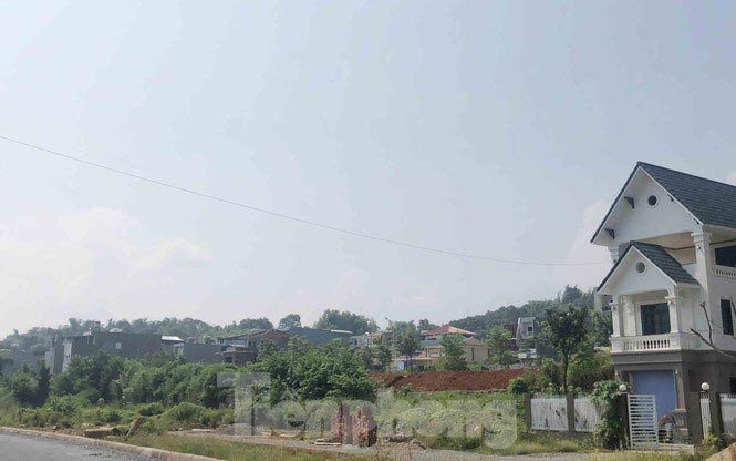 Tiểu khu đô thị số 17, Khu đô thị mới Lào Cai - Cam Đường tên thương mại Khu đô thị Kosy Mountain View, tọa lạc tại phường Bình Minh và phường Bắc Lệnh, thành phố Lào Cai. 