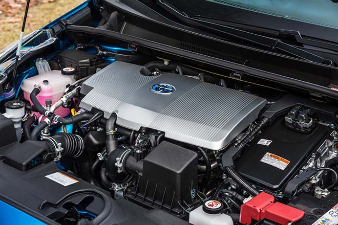 Toyota Prius 2020 phiên bản nâng cấp thêm tính năng hỗ trợ an toàn và Apple CarPlay - 4