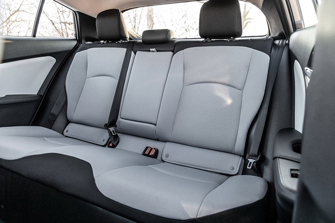 Toyota Prius 2020 phiên bản nâng cấp thêm tính năng hỗ trợ an toàn và Apple CarPlay - 7
