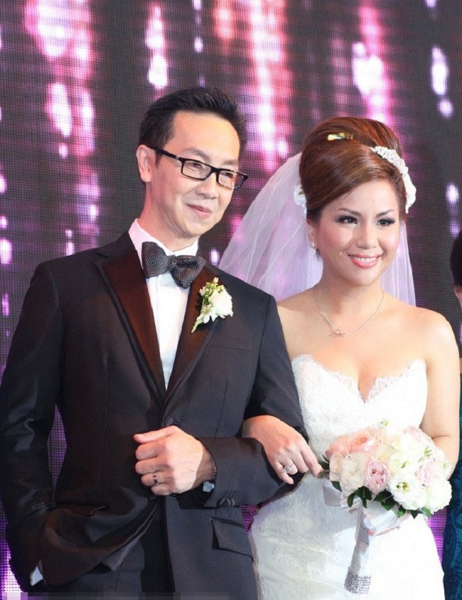 Nhiều năm qua, chị em Cẩm Ly chọn con đường riêng nhưng ai cũng có chỗ đứng vững chắc trong nghề. Minh Tuyết sống và hoạt động ở hải ngoại và vẫn thường xuyên về nước biểu diễn, làm giám khảo.