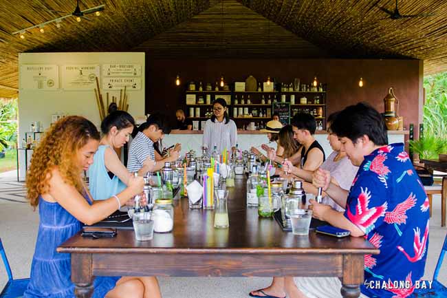 7 địa điểm ăn chơi hấp dẫn ở Phuket bỏ qua chỉ có tiếc hùi hụi - 5