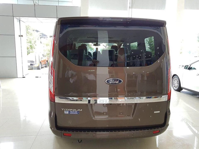 MPV gia đình Ford Tourneo chính thức ra mắt thị trường Việt, giá dưới 1 tỷ đồng - 11