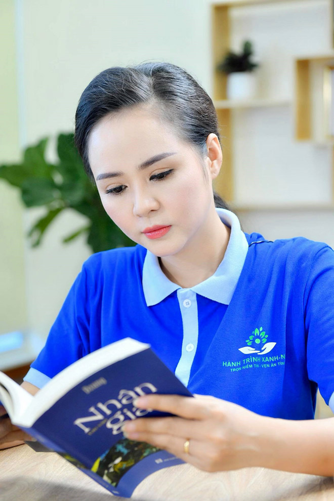 Nữ hoàng hoa hồng Bùi Thanh Hương đảm nhận thêm vai trò mới - Đại sứ thiện chí Niềm tin và Ánh sáng