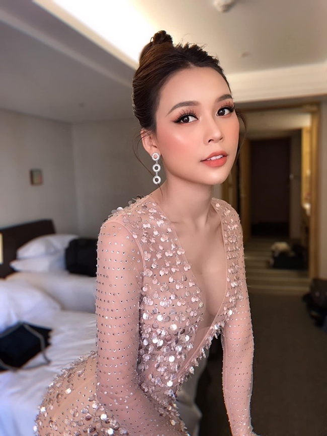 Ngoài diễn xuất, Sam còn lấn sân sang lĩnh vực MC và nhận được sự ủng hộ của khán giả.