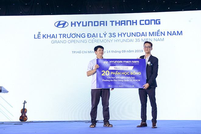 Đại lý xe thương mại Hyundai đầu tiên khai trương tại TP.HCM - 8