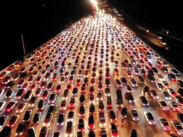 Hồ sơ - Bóng ma của chính sách một con đang "giáng đòn" vào tương lai Trung Quốc