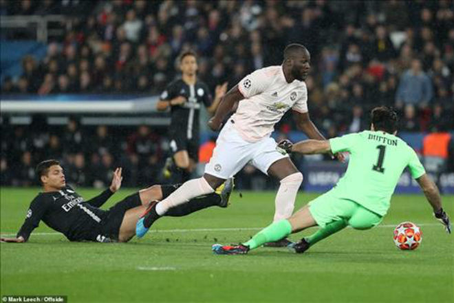 PSG đã 2 lần bị loại khó tin dù tưởng chừng đã dễ dàng đi tiếp ở các vòng knock-out giải đấu số 1 châu Âu