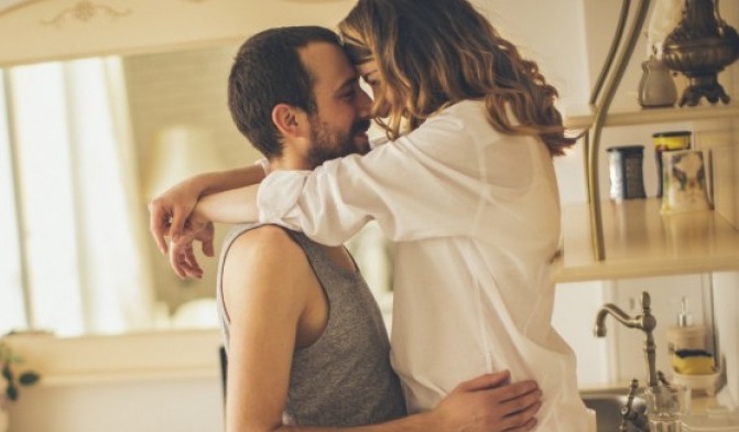 Những cách hay giúp hâm nóng "chuyện yêu" - 1