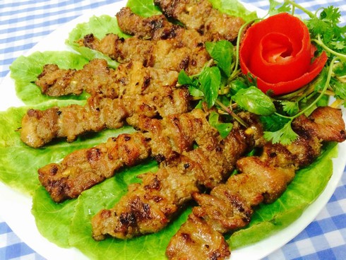 Thịt xiên nướng thơm ngon hấp dẫn với cách làm đơn giản nhất - 1